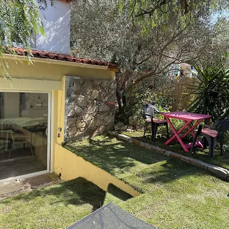 Duplex Romantique Avec Beau Jardin A Pieds * 滨海圣芒德里耶