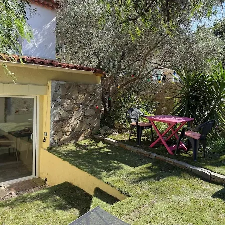 Duplex Romantique Avec Beau Jardin A Pieds 滨海圣芒德里耶