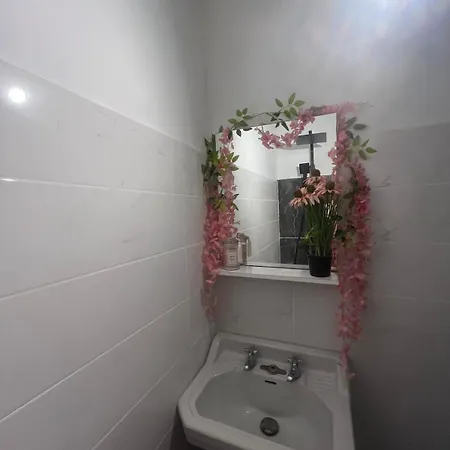 Duplex Romantique Avec Beau Jardin A Pieds Апартаменты